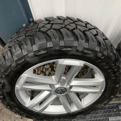 255/65 R19 wheels and tyres